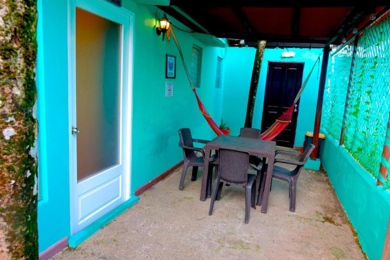 Casa Congo & Casa Rayo Verde - Restaurante - Galeria De Arte Portobelo Exterior photo